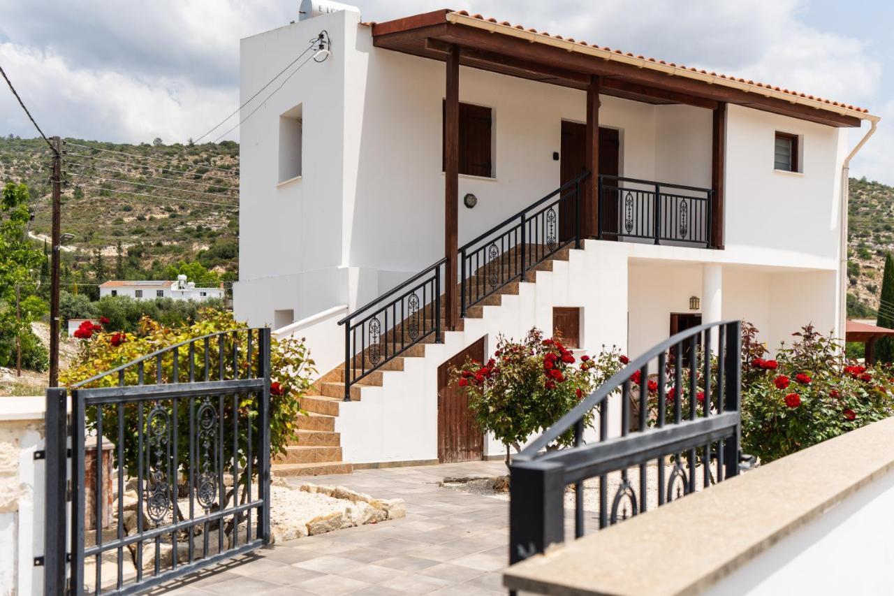 Steni Traditional Apartman Paphos